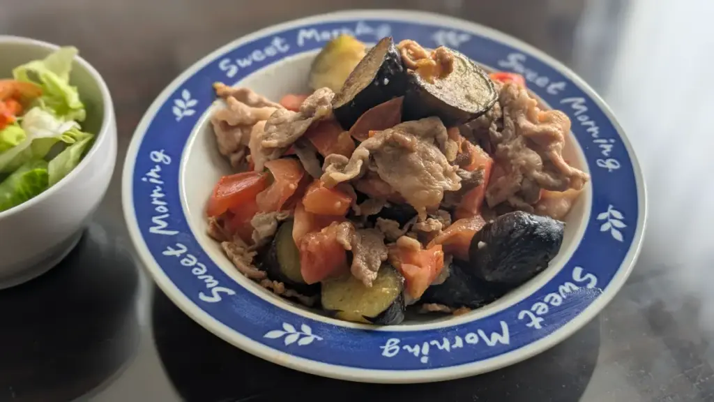 ナスとトマトの豚肉炒め