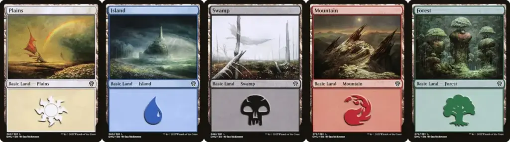 アーティストSeb McKinnonによる、マジック:ザ・ギャザリング『団結のドミナリア』収録のフルアート基本土地5枚(平地、島、沼、山、森)を横一列に並べた画像。白、青、黒、赤、緑のそれぞれの色マナシンボルが下部に描かれており、5色の基本土地の独特で幻想的なアートスタイルが際立っている。