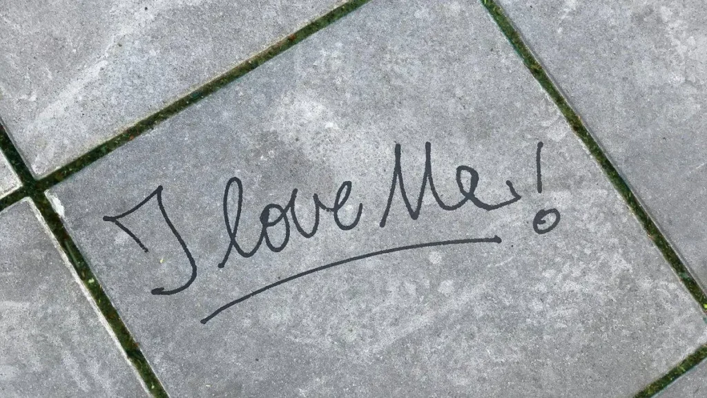 『天使にラブソングを』のテーマ：I Love Me!（自己肯定）のメッセージ